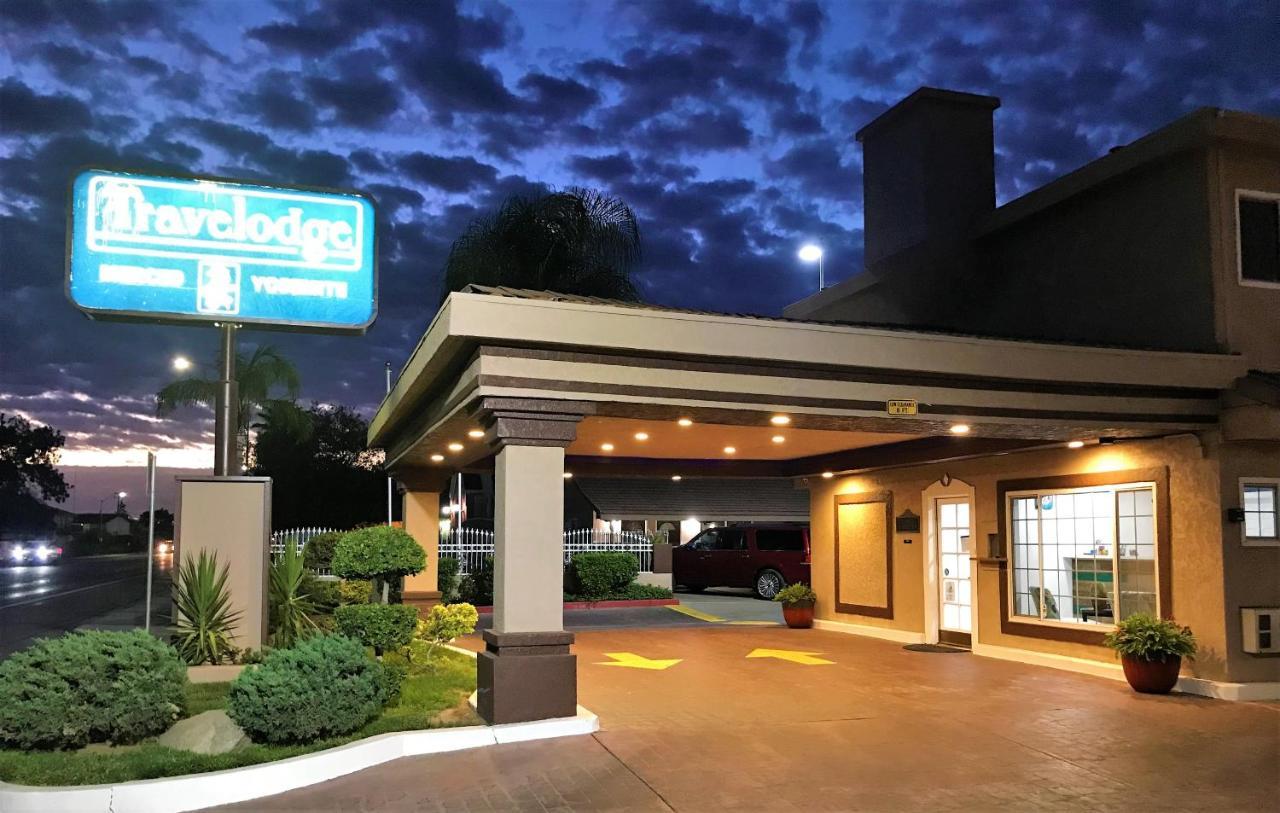 Hotel Yosemite Parkway à Merced Extérieur photo